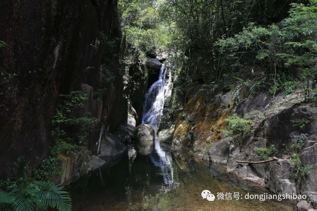 油漆墙面