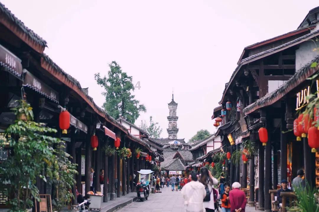 《长津湖》对于孩子的教育意义体现在哪些方面？游戏画面